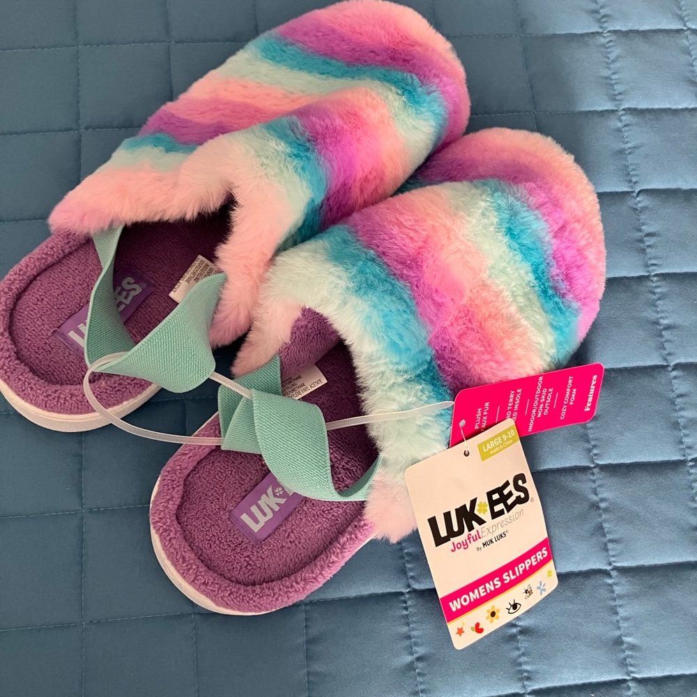 LUK-EES Colorful Fuzzy Slippers
